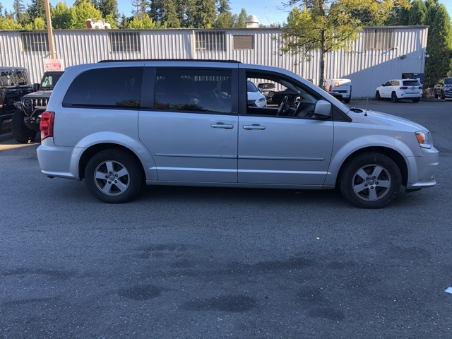 2011 dodge grand caravan passenger van